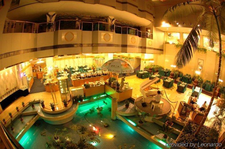Xiamen Huaqiao Hotel Restaurante foto
